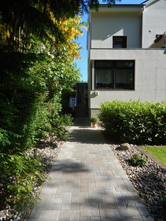 Aparthotel Stadtpark Lubeck Exterior photo